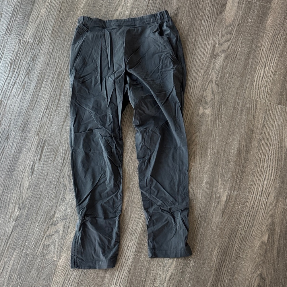 Lululemon Men's Black Pants